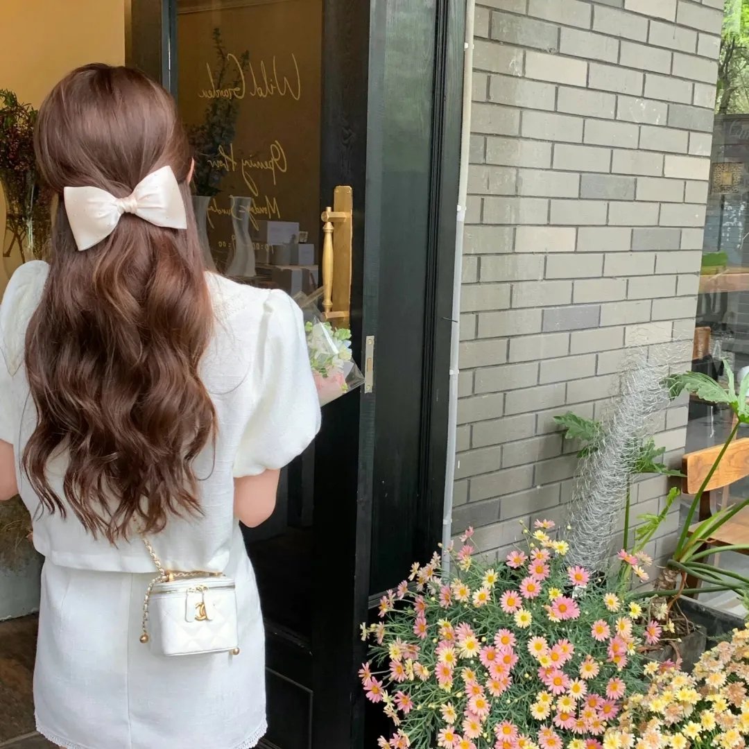 倾城歌手